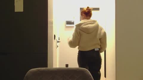 Snapshot of bonne_chance chatting on 03-08-25, 01:06 bonne_chance online show from 03-08-25, 01:06