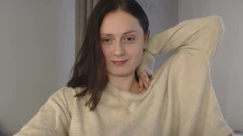 Snapshot of bonne_chance chatting on 10-05-25, 02:15 bonne_chance online show from 10-05-25, 02:15