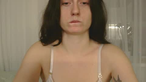 bonne_chance online show from 11-25-25, 04:40