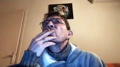 Snapshot of bonnequeue53 chatting on 01-18-26, 05:50 bonnequeue53 online show from 01-18-26, 05:50