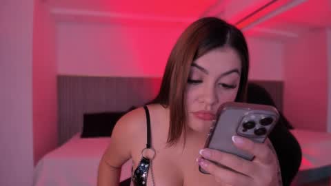 Bonnie  online show from 09-22-25, 11:34