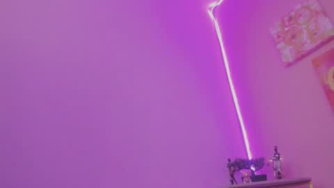 Bonnie online show from 01-14-25, 02:11