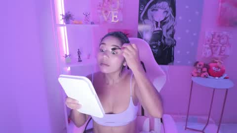 Bonnie online show from 03-01-25, 07:04