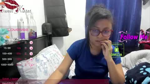 bonnie lam  hello welcome to my room I hope you have fun and you can reach your maximum pleasure here with me online show from 03-03-25, 12:37