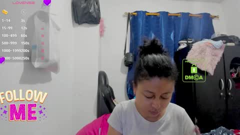 bonnie lam  hello welcome to my room I hope you have fun and you can reach your maximum pleasure here with me online show from 09-14-25, 02:44