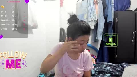 bonnie lam  hello welcome to my room I hope you have fun and you can reach your maximum pleasure here with me online show from 10-14-25, 04:13