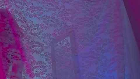 Snapshot of bonniecute_ chatting on 05-15-26, 11:45 online show from 05-15-26, 11:45