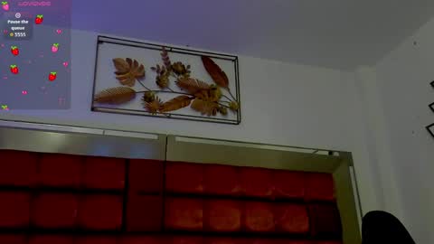 Snapshot of bonniecute_ chatting on 05-23-26, 11:53 online show from 05-23-26, 11:53