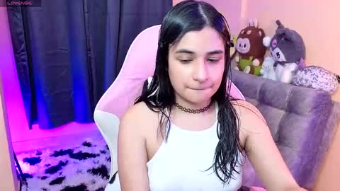 Snapshot of bonnietaylor1 chatting on 05-26-26, 02:51 Karen online show from 05-26-26, 02:51