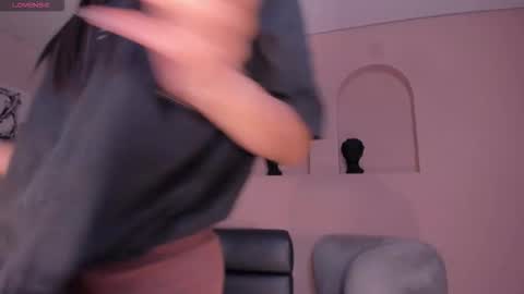 Snapshot of bonnyrosex chatting on 01-05-26, 08:01 Bonny online show from 01-05-26, 08:01