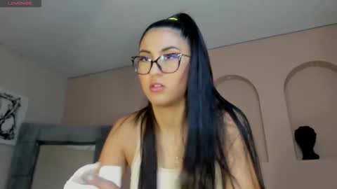 Snapshot of bonnyrosex chatting on 01-06-26, 08:01 Bonny online show from 01-06-26, 08:01