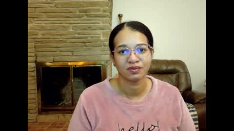 Queen Bon Vivantt online show from 11-10-25, 01:54