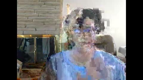 Snapshot of bonvivantb chatting on 12-17-25, 03:07 Queen Bon Vivantt online show from 12-17-25, 03:07