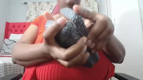 Snapshot of boobygoddessxxx chatting on 12-15-25, 04:39 boobygoddessxxx online show from 12-15-25, 04:39