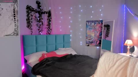 Milena online show from 04-28-26, 02:49