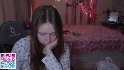 Milena online show from 07-01-26, 02:57