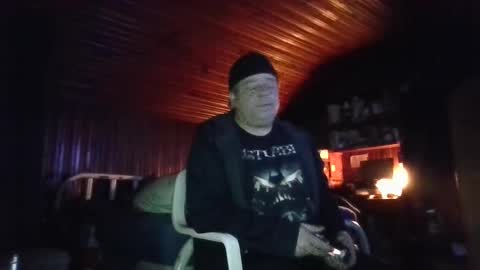 Snapshot of booshy chatting on 01-25-25, 06:12 Booshwa online show from 01-25-25, 06:12