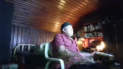 Snapshot of booshy chatting on 01-27-25, 05:58 Booshwa online show from 01-27-25, 05:58