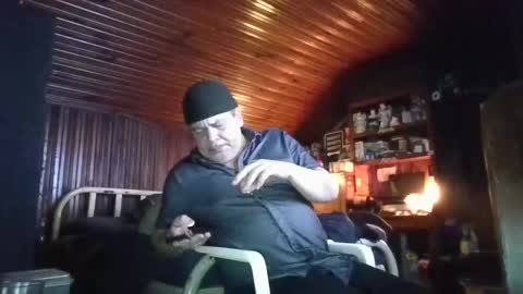 Snapshot of booshy chatting on 02-02-25, 08:13 Booshwa online show from 02-02-25, 08:13