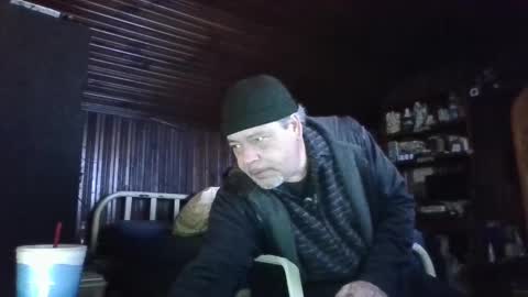 Snapshot of booshy chatting on 02-09-25, 08:13 Booshwa online show from 02-09-25, 08:13