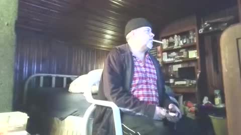 Snapshot of booshy chatting on 12-05-25, 08:38 Booshwa online show from 12-05-25, 08:38