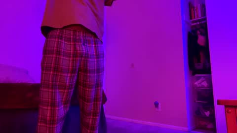 Snapshot of borednutts510 chatting on 10-04-25, 06:00 borednutts510 online show from 10-04-25, 06:00