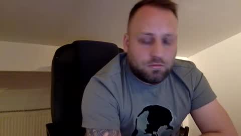 Snapshot of boris566693 chatting on 04-15-26, 06:48 hugo online show from 04-15-26, 06:48