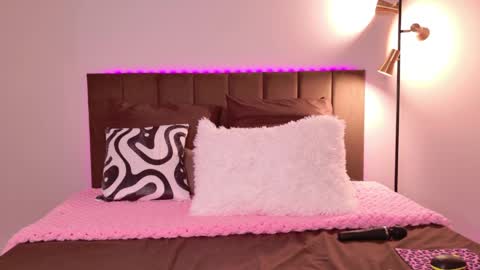 Hallie online show from 04-01-26, 05:19