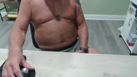 borntobebad2 online show from 04-17-26, 02:20