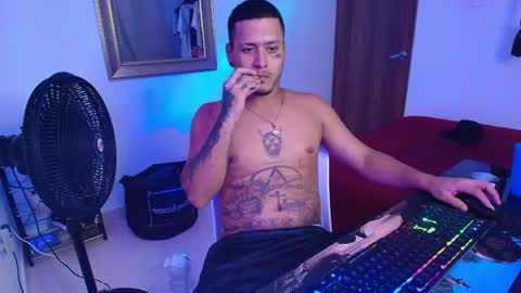 Snapshot of boss_master99 chatting on 06-10-26, 04:12 Jesus online show from 06-10-26, 04:12