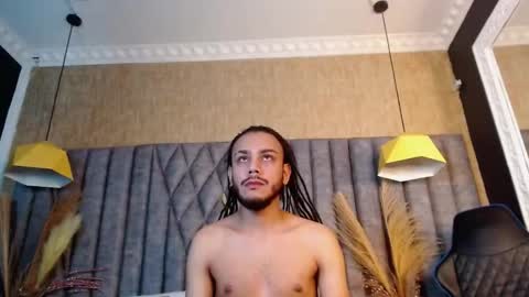 Snapshot of bossdominator1 chatting on 09-28-25, 03:01 Boss online show from 09-28-25, 03:01