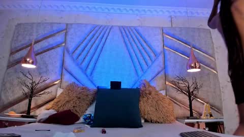 Snapshot of bossdominator1 chatting on 12-05-25, 05:27 Boss online show from 12-05-25, 05:27