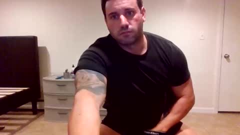 Snapshot of bosslife505050 chatting on 11-11-25, 10:10 The Italian Boss online show from 11-11-25, 10:10