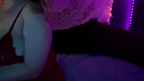 Snapshot of bossmomma chatting on 01-21-25, 12:04 BossMom online show from 01-21-25, 12:04