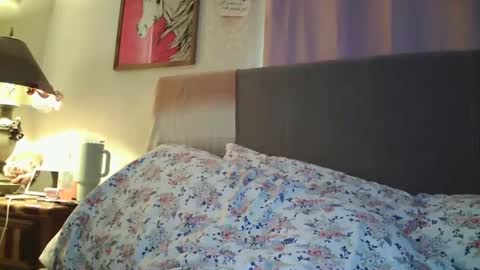 Snapshot of bossmomma chatting on 03-12-25, 06:00 BossMom online show from 03-12-25, 06:00