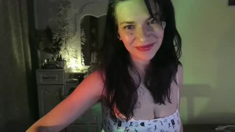 Snapshot of bossyiskitten chatting on 01-17-25, 07:05 Bossy online show from 01-17-25, 07:05