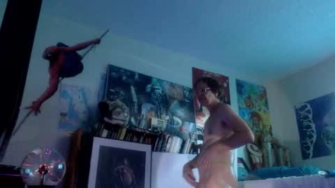 Bottomboo7 online show from 11-20-25, 02:28