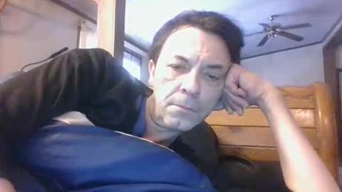 Snapshot of bottomcdforoldersc chatting on 02-01-26, 01:09 James online show from 02-01-26, 01:09