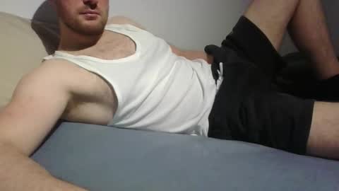 Snapshot of bottomtsinner chatting on 11-01-25, 10:45 bottomtsinner online show from 11-01-25, 10:45