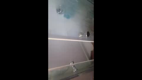 Snapshot of bouncybronze chatting on 09-12-25, 09:59 bouncybronze online show from 09-12-25, 09:59