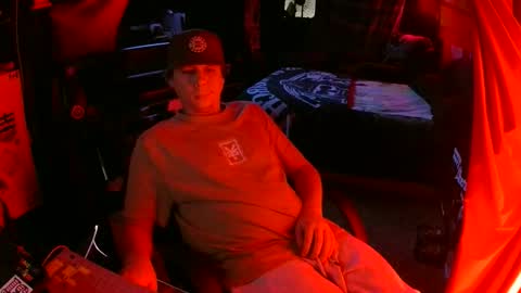 Snapshot of bowerboi1217 chatting on 11-24-25, 12:43 Bowerboi1217 online show from 11-24-25, 12:43