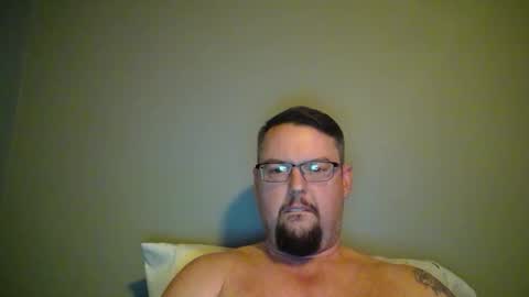 bowtieguy84 online show from 03-26-26, 03:01