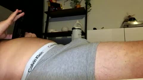 boxerbro123 online show from 10-08-25, 06:38