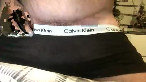 boxerbro123 online show from 11-26-25, 10:00