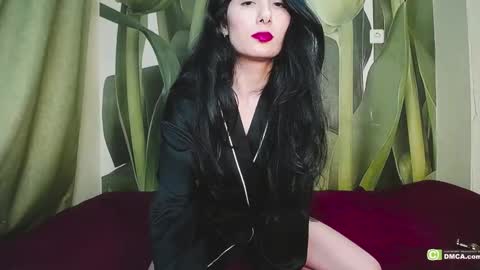 Helen  online show from 01-08-25, 08:18