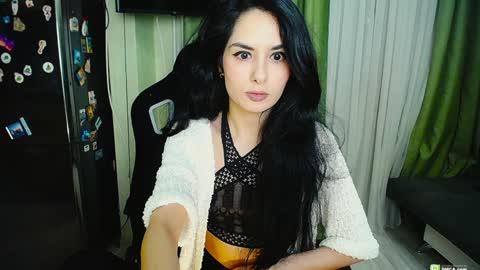 Helen  online show from 02-02-25, 05:04