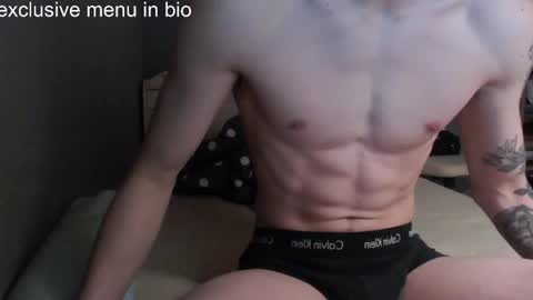 Snapshot of boxman556990 chatting on 12-21-25, 05:14 boxman556990 online show from 12-21-25, 05:14