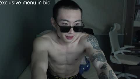 Snapshot of boxman556990 chatting on 02-19-26, 12:06 boxman556990 online show from 02-19-26, 12:06