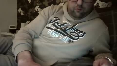 Snapshot of boy27weert chatting on 12-23-24, 10:23 Nope online show from 12-23-24, 10:23