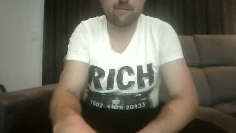 Snapshot of boy27weert chatting on 11-12-25, 09:03 Nope online show from 11-12-25, 09:03